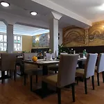 Alte Brennerei מלון 3*