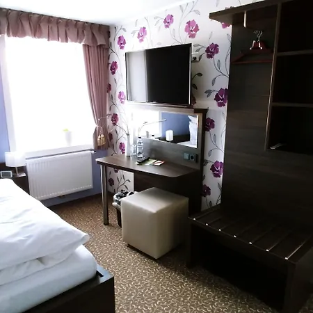 Hotell Alte Brennerei 3*