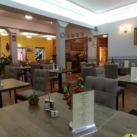 Hotel Alte Brennerei 3*